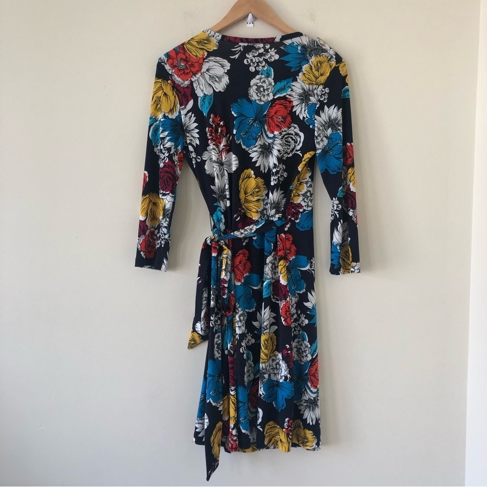 Banana Republic Long Sleeved Colorful Floral Print Wrap Style Dress Size Small - Picture 8 of 8